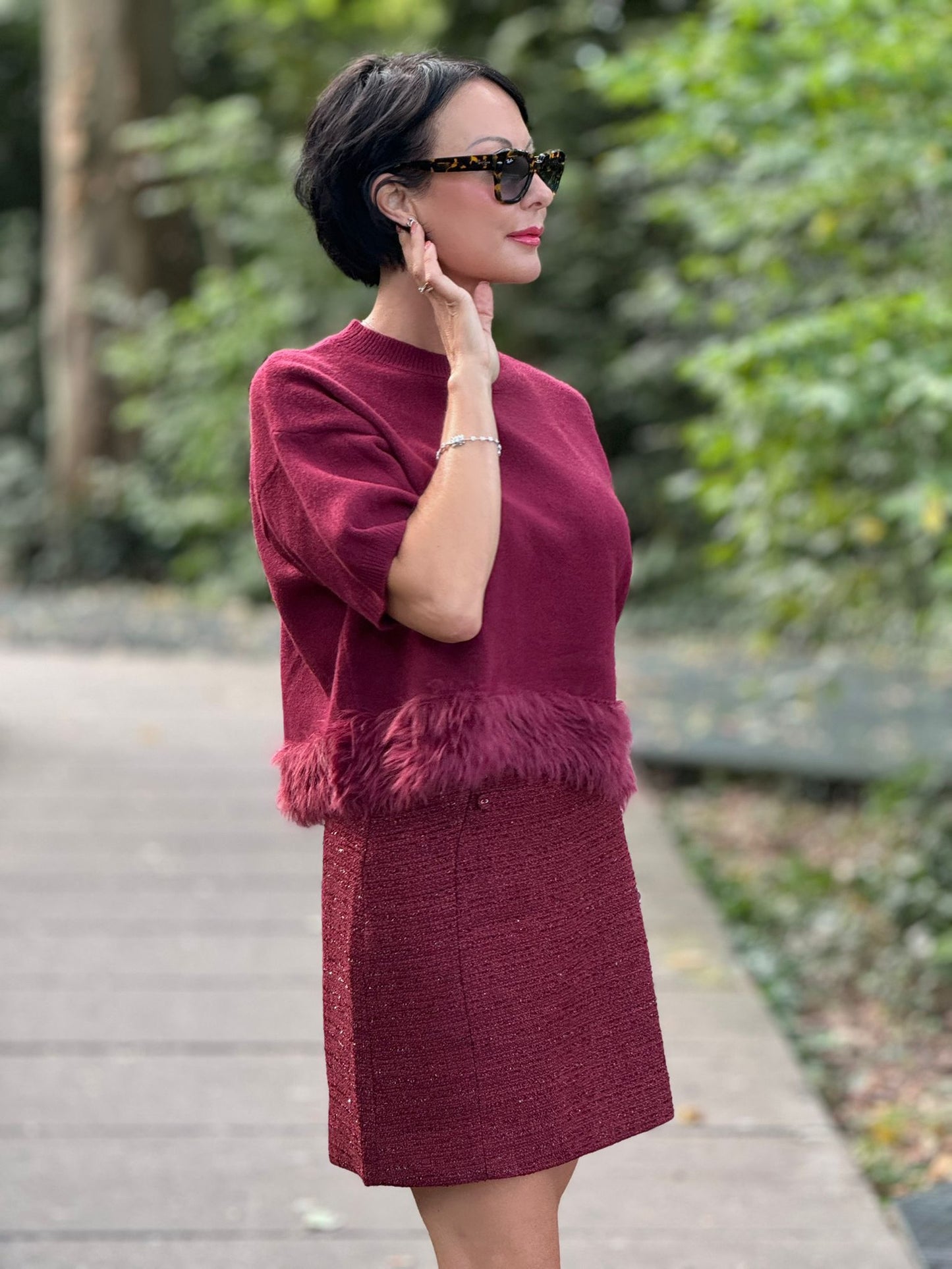 Pull Amara fluffy burgundy