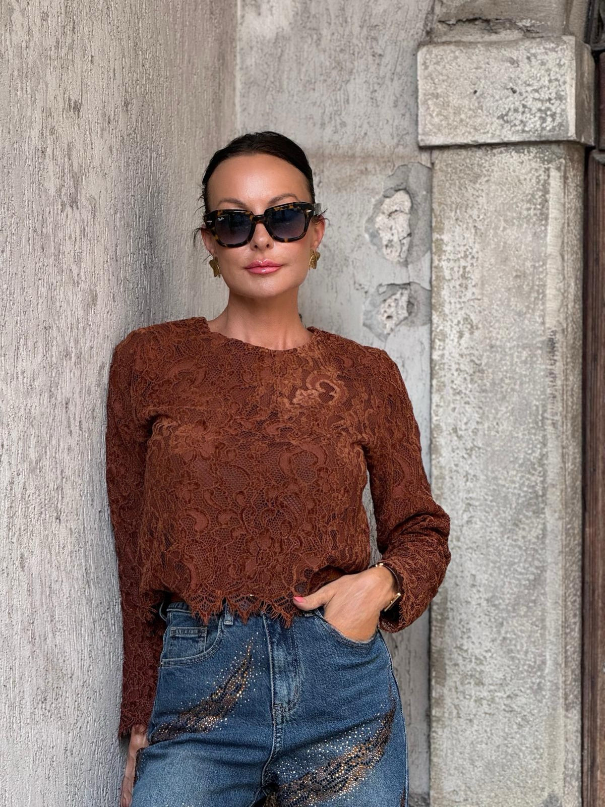 Top Elowen lace camel