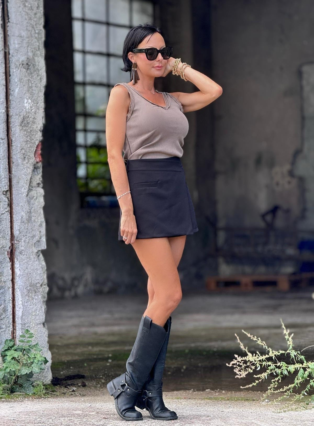 Short skirt Maris black