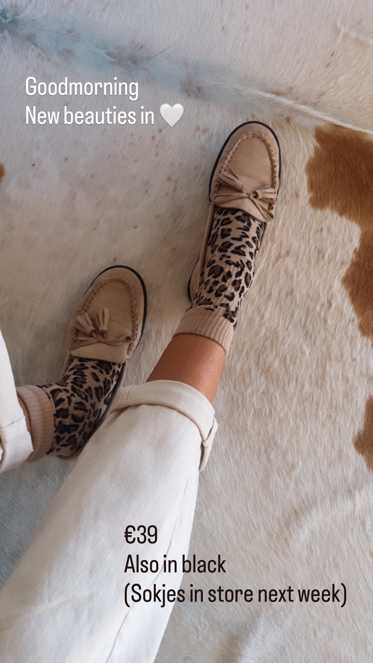 Shoe Mary sand