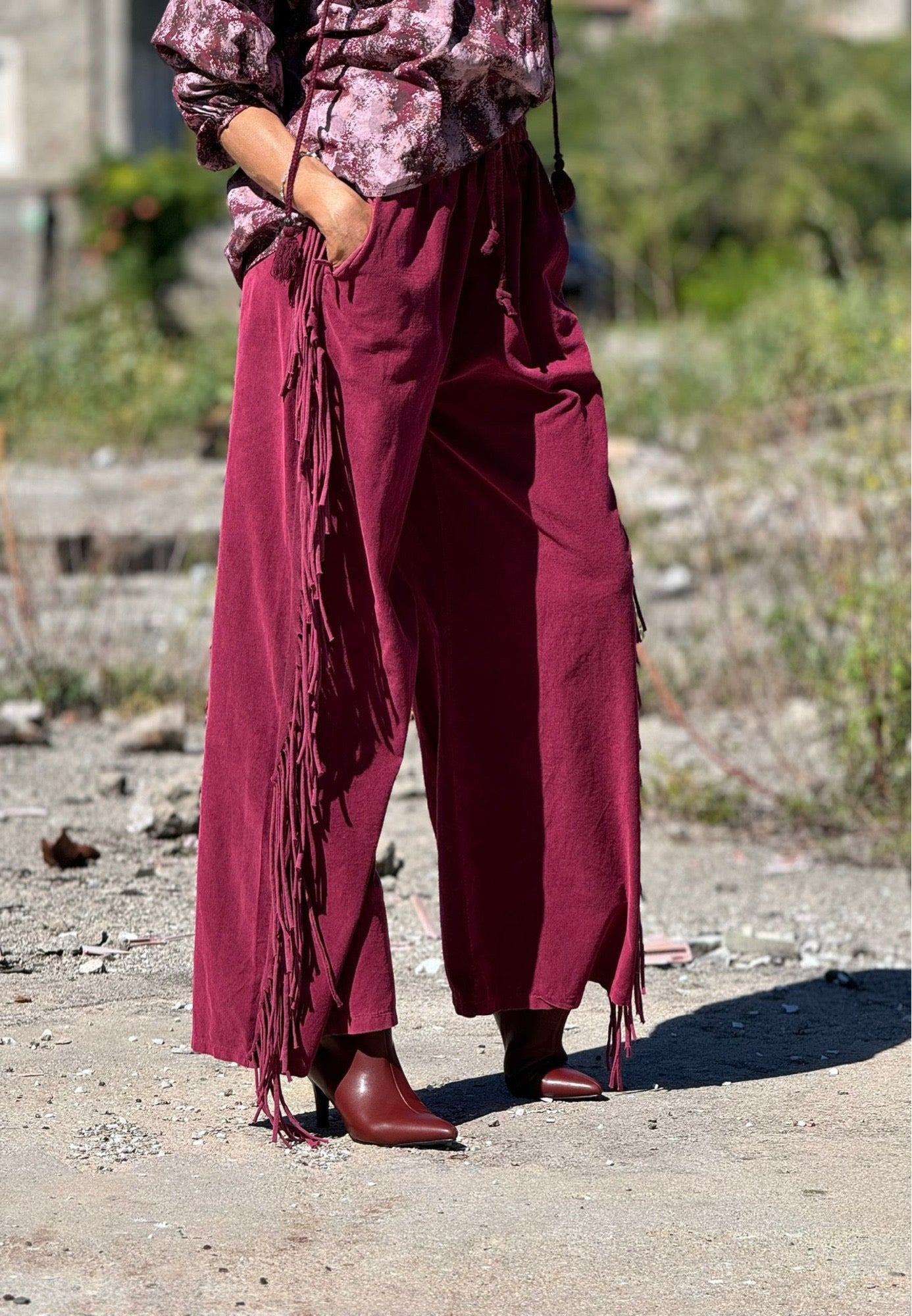 Pants Astrea fringes burgundy