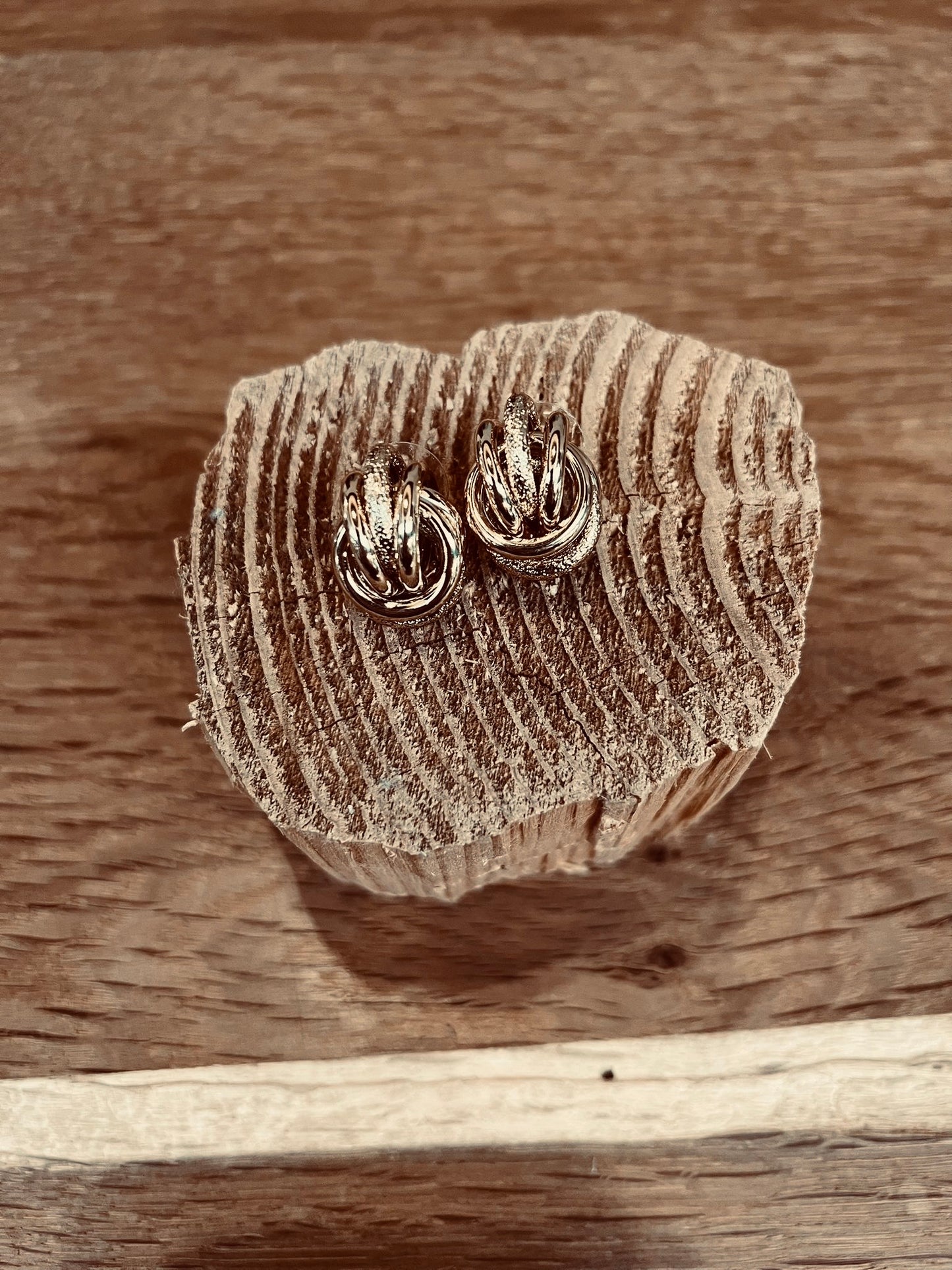 Earrings Tamy knotted