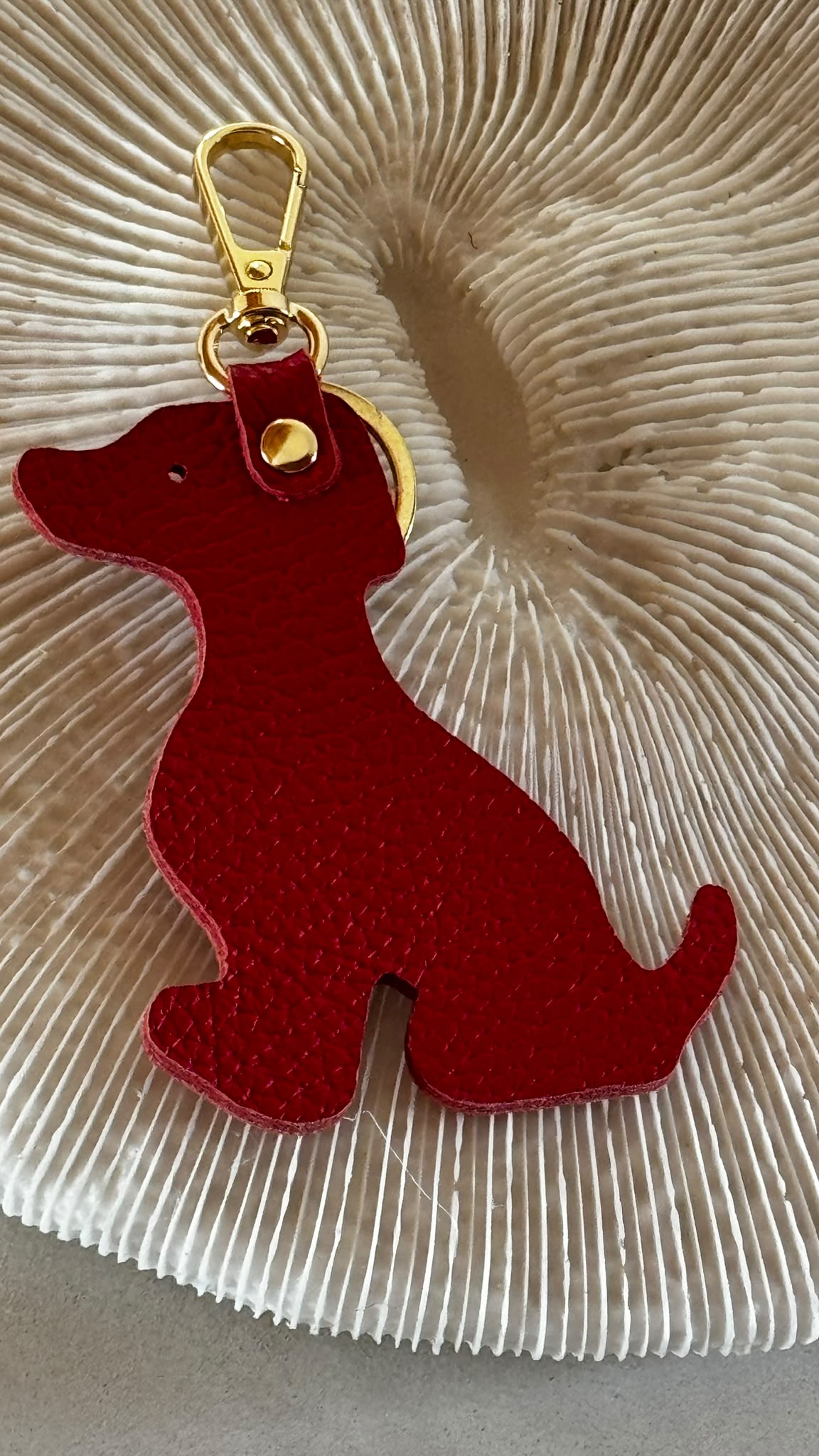 Keychain dog leather
