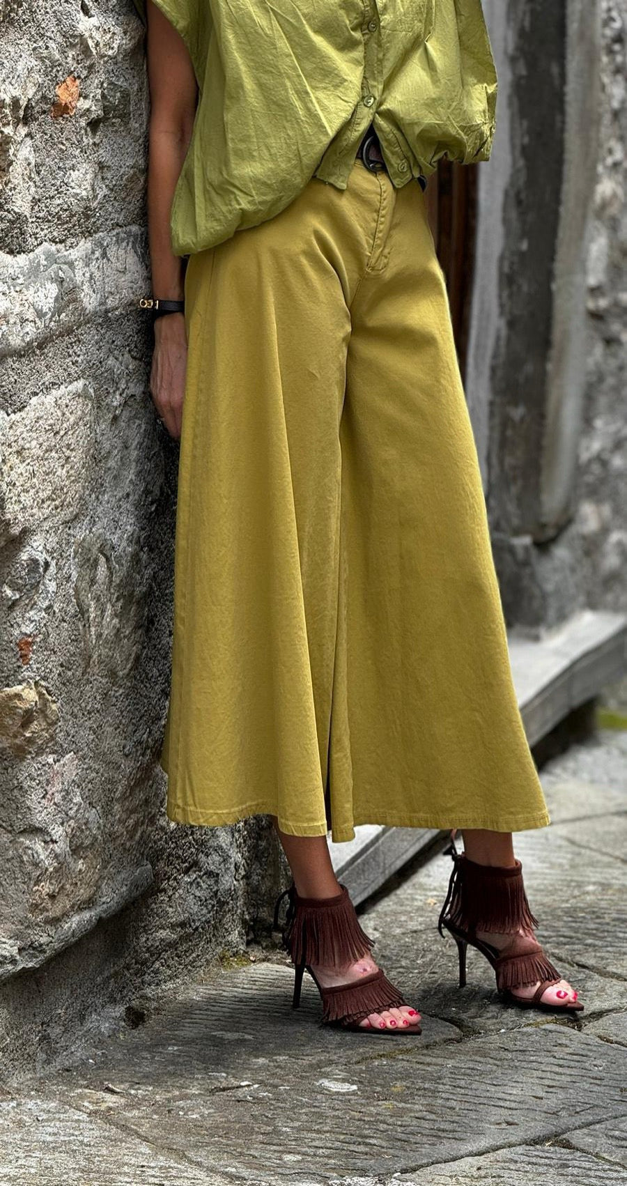 Pants Bari verde + belt