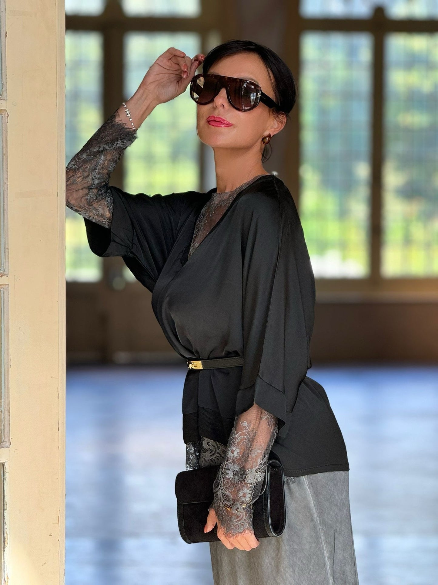 Tee Mira black