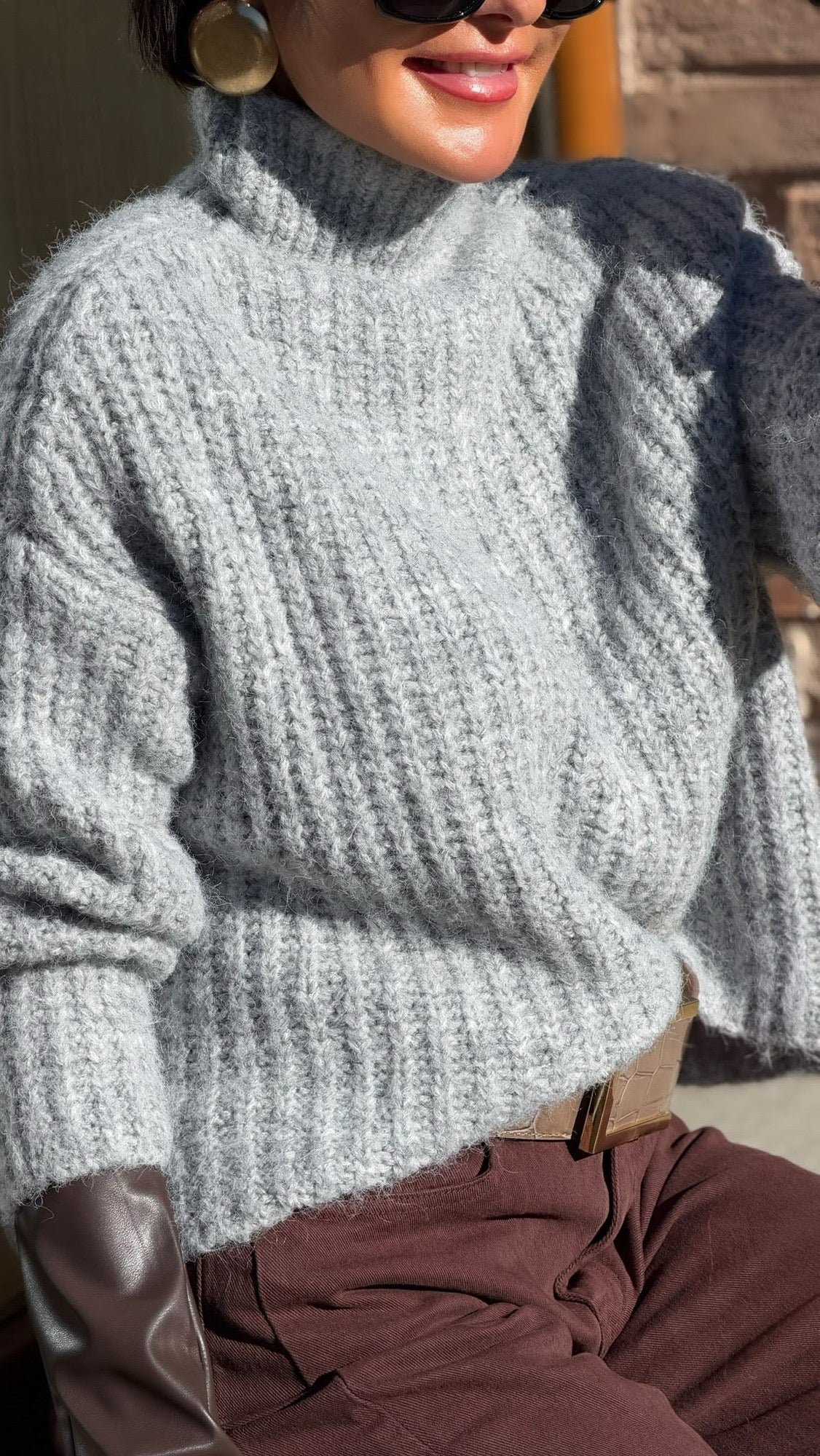 Pull Mary collar grey