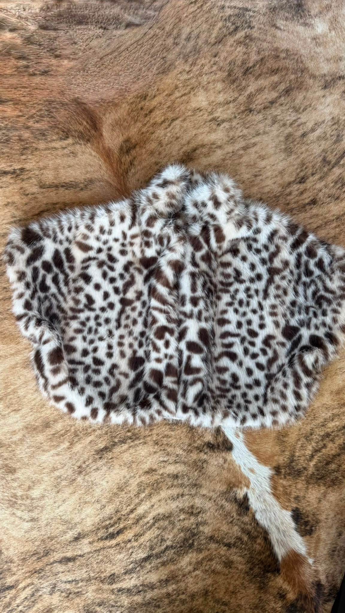 Jacket Isola leo faux fur