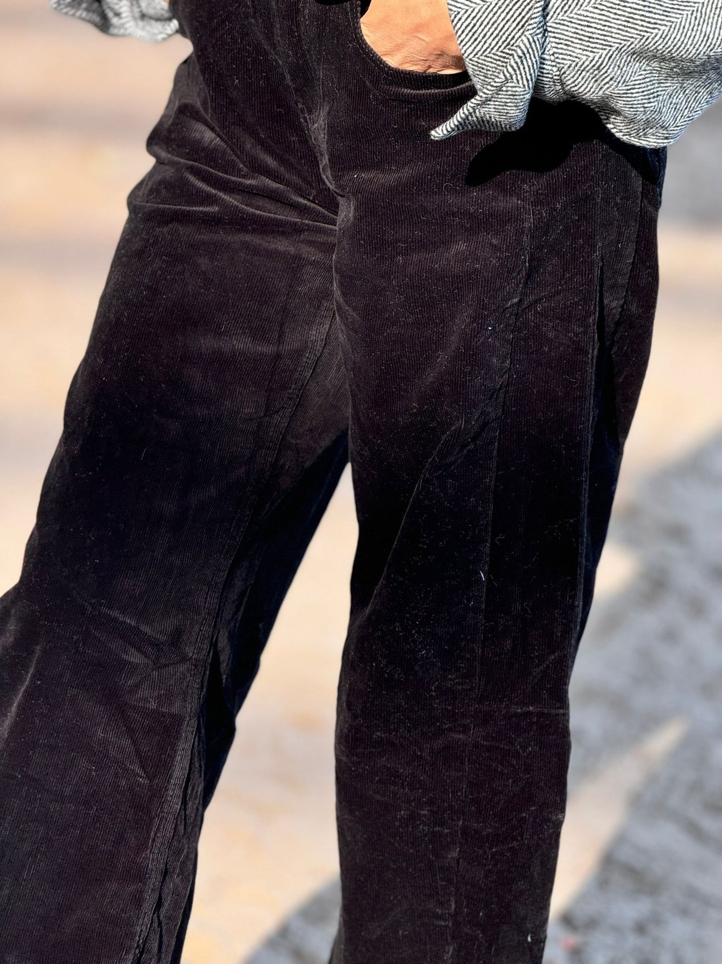 Pants Raven corduroy black