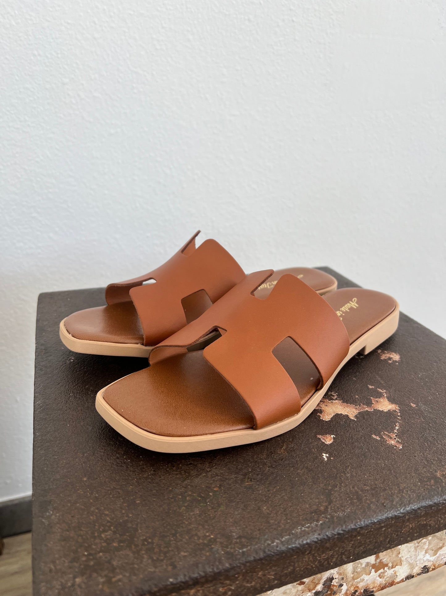 Slipper H leather camel