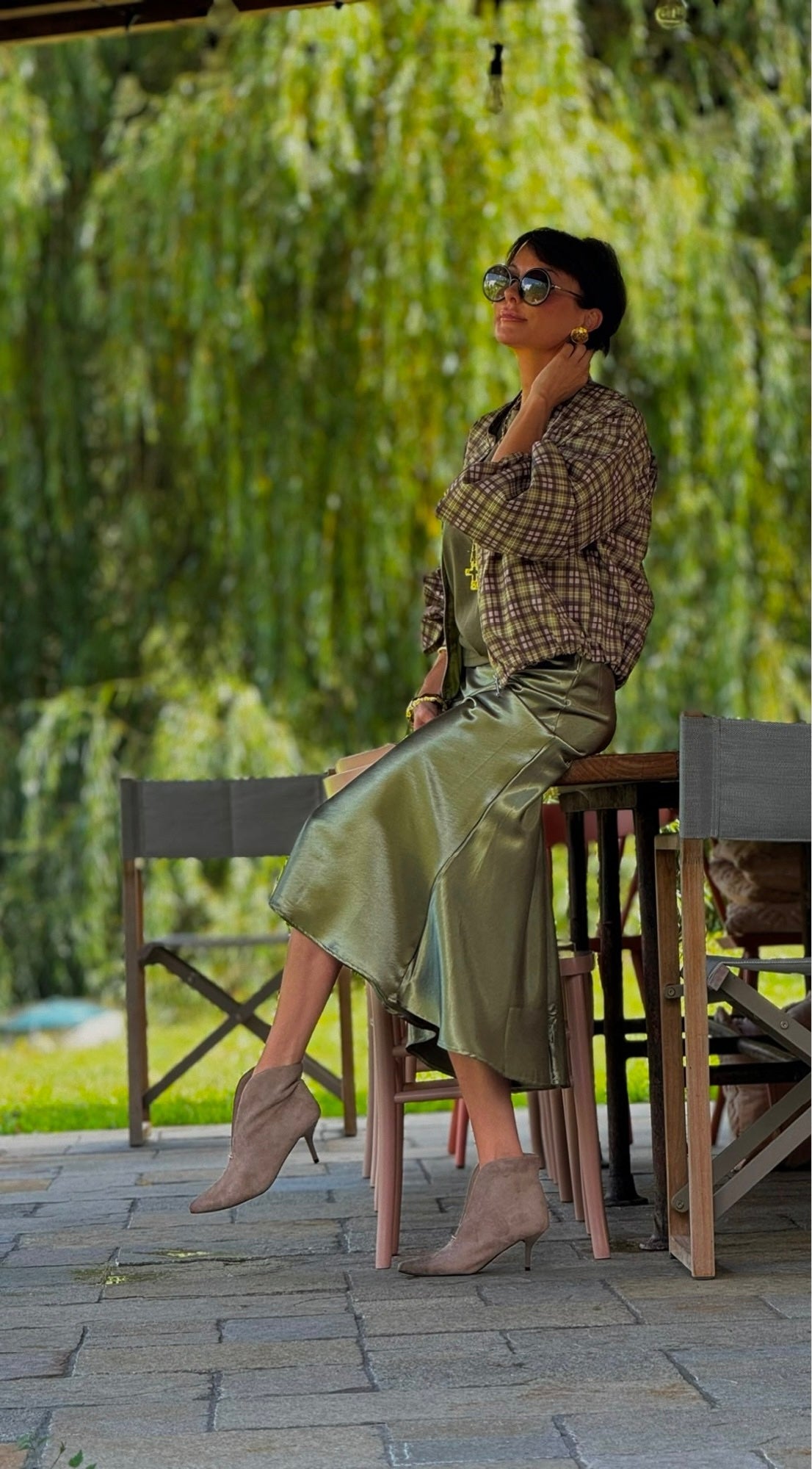 Stella skirt satin silk green