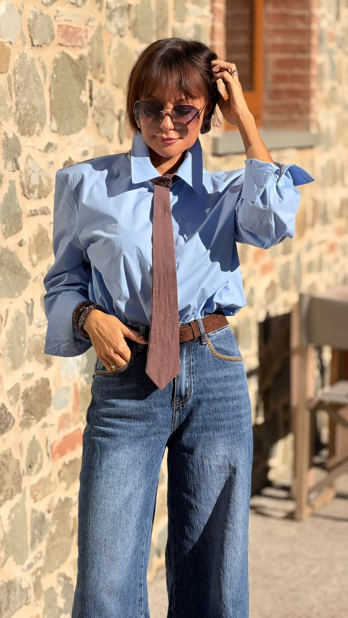 Blouse tie light blue