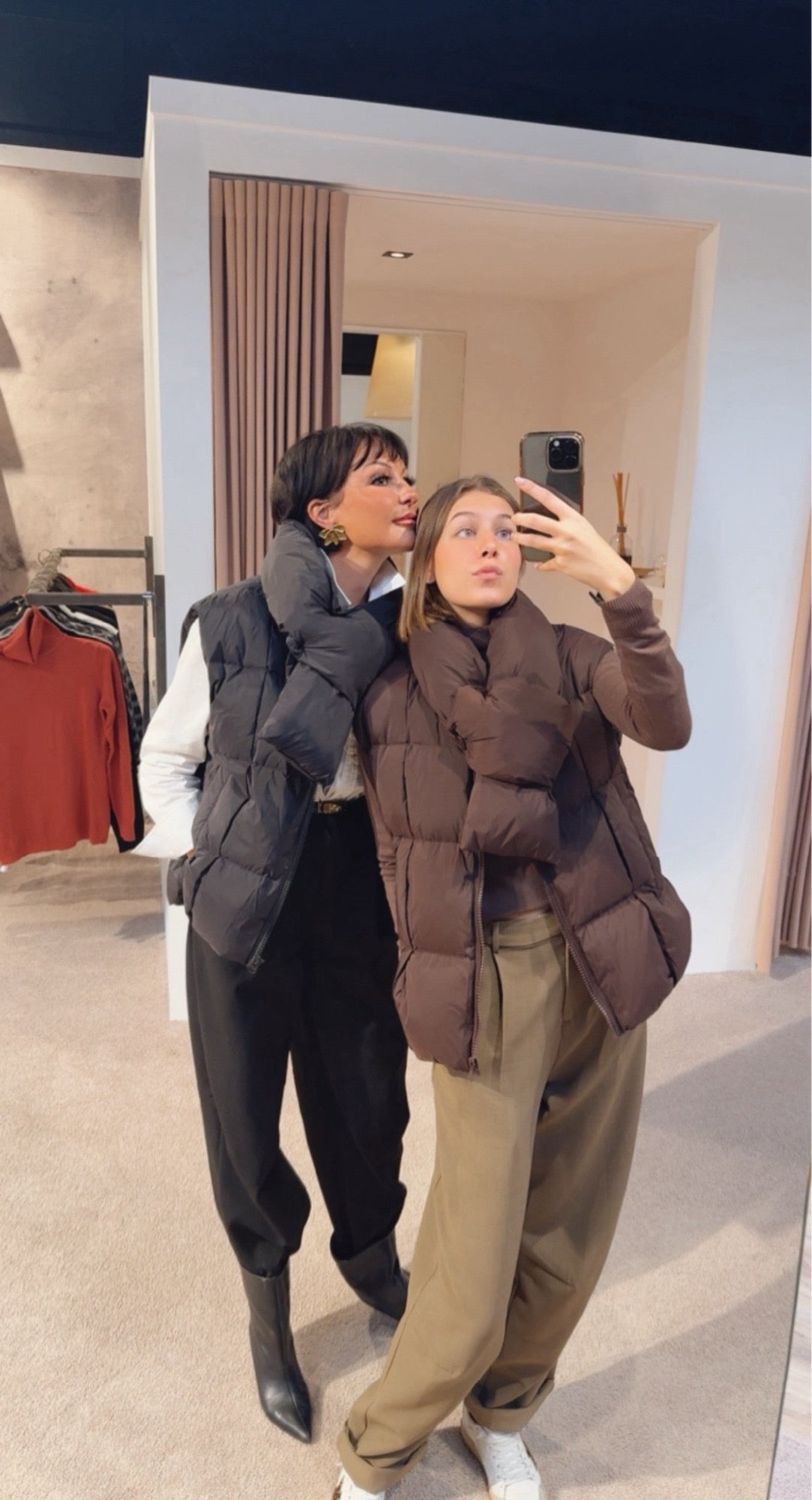 Puffer + scarf Rachel