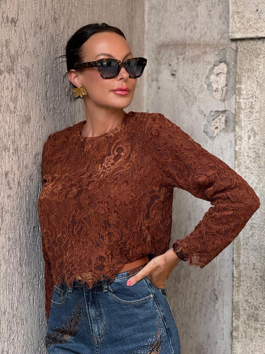 Top Elowen lace camel