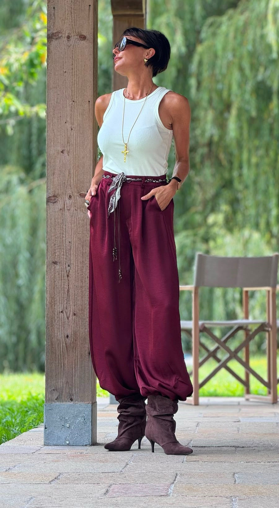 Pants Esteban satin wine red