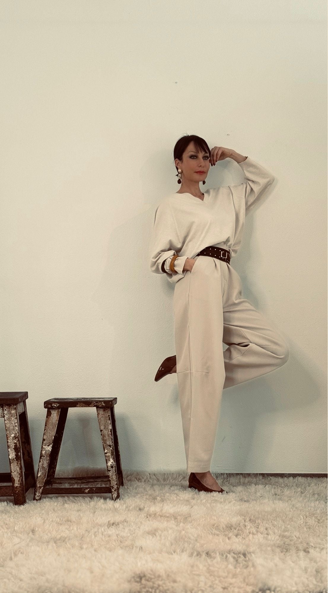 Pull V oversized cream