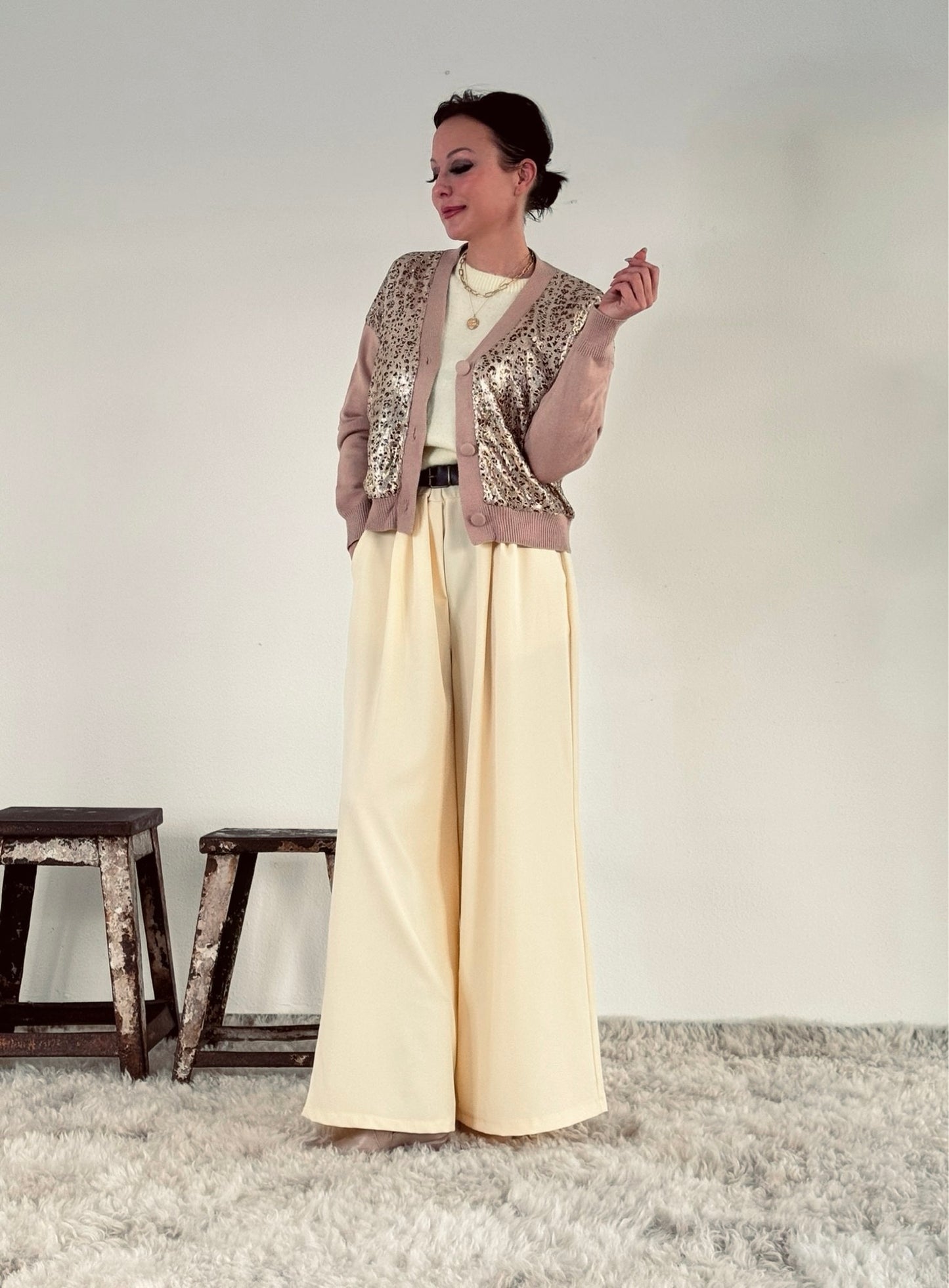 Pants sunny + belt yellow