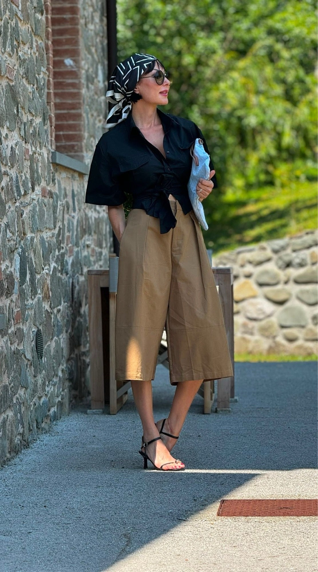 Bermuda Elly camel