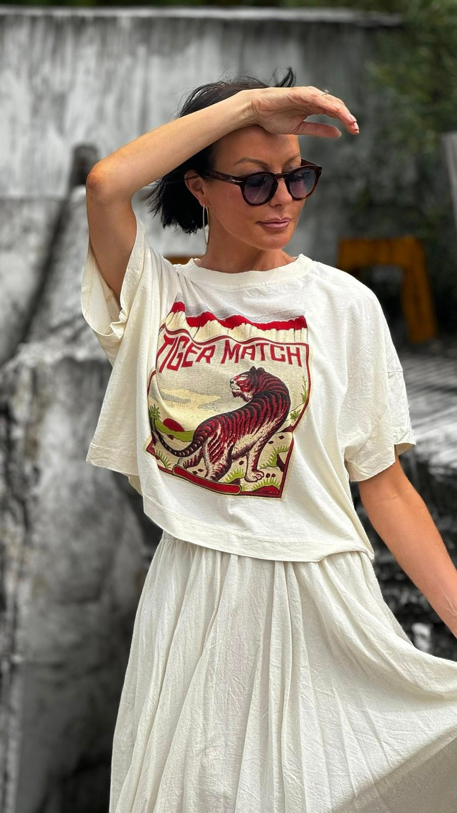 Tee tigre cream