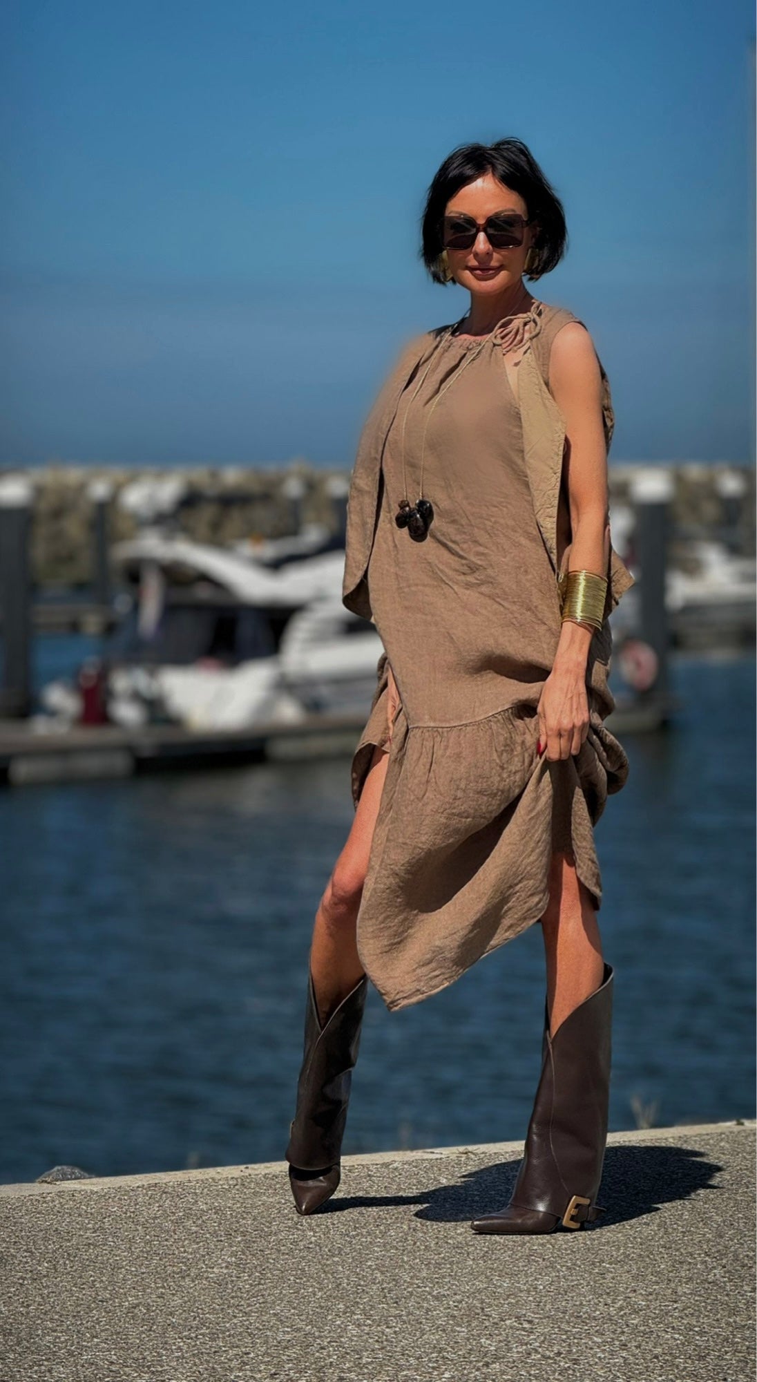 Dress Ina linen camel
