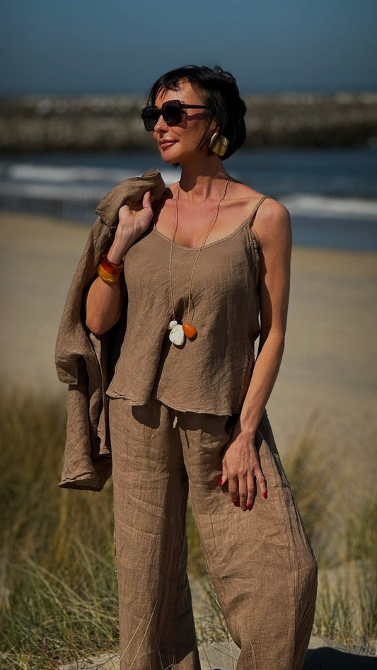 Top Ina linnen camel