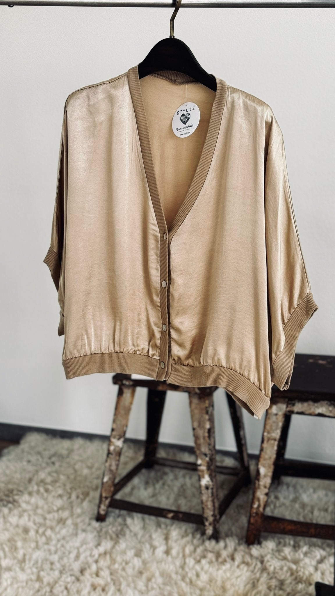 Liona gold blouse