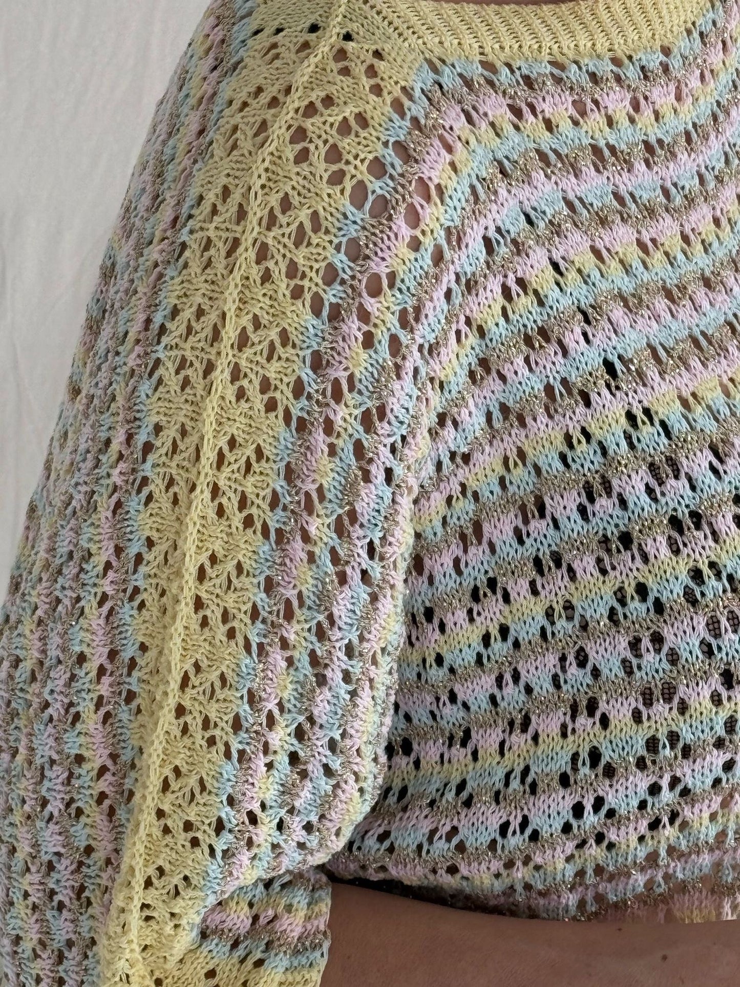 Pull crochet pink tinted