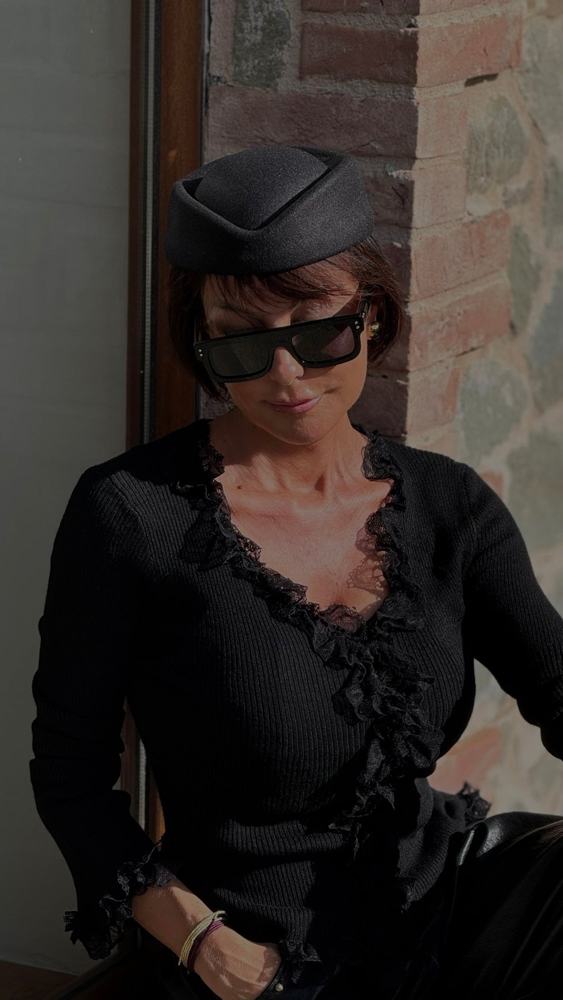 Pull Vero black