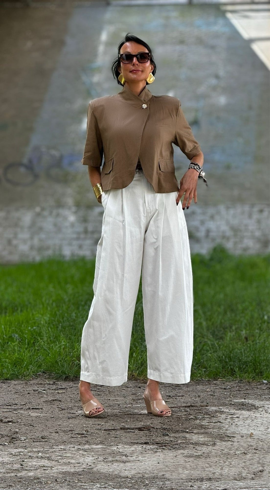 Elena white pants