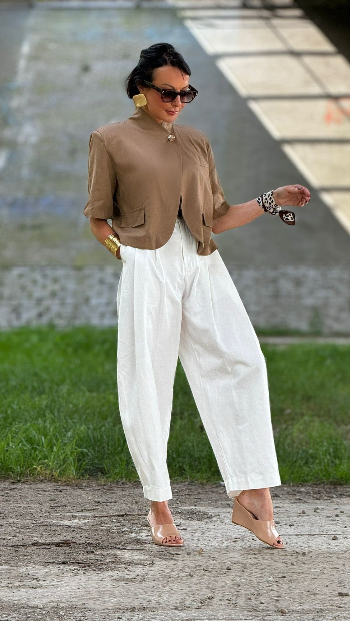 Elena white pants