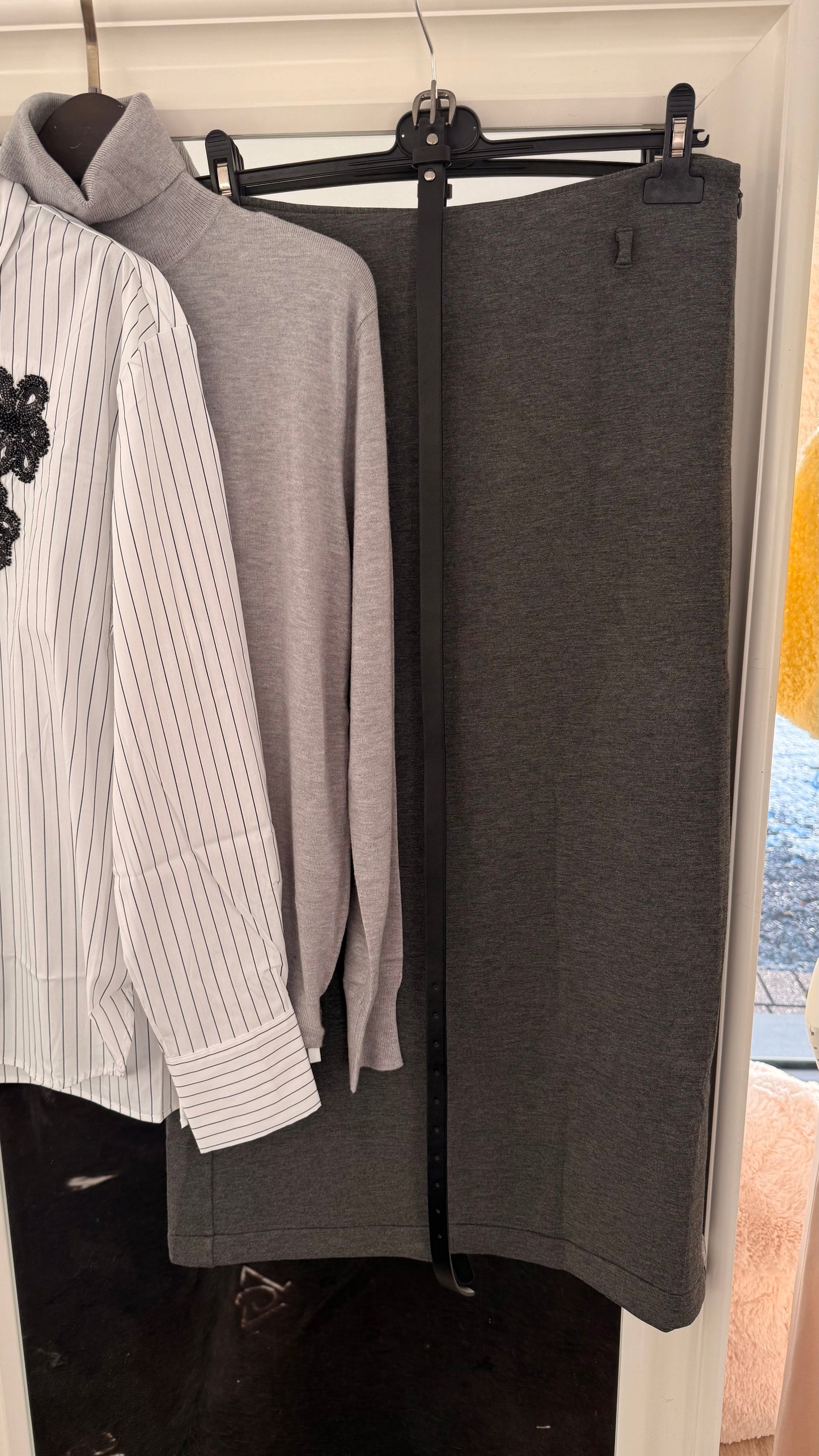 Jupe pull April longue + ceinture