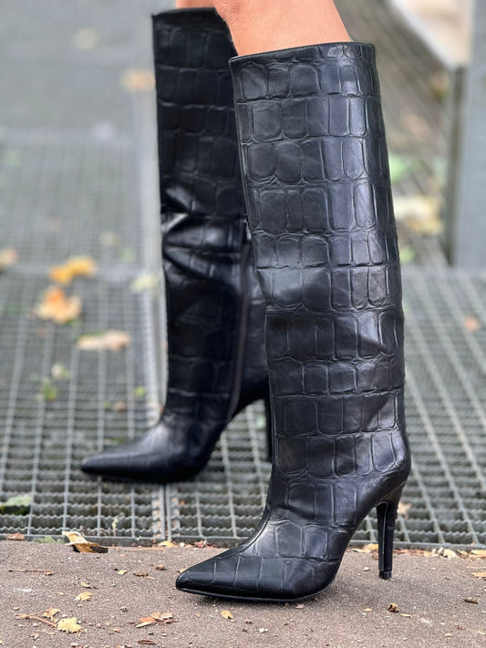 Boots Colette croco black