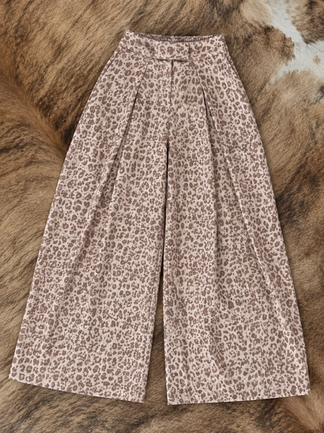 Pants Isola leo
