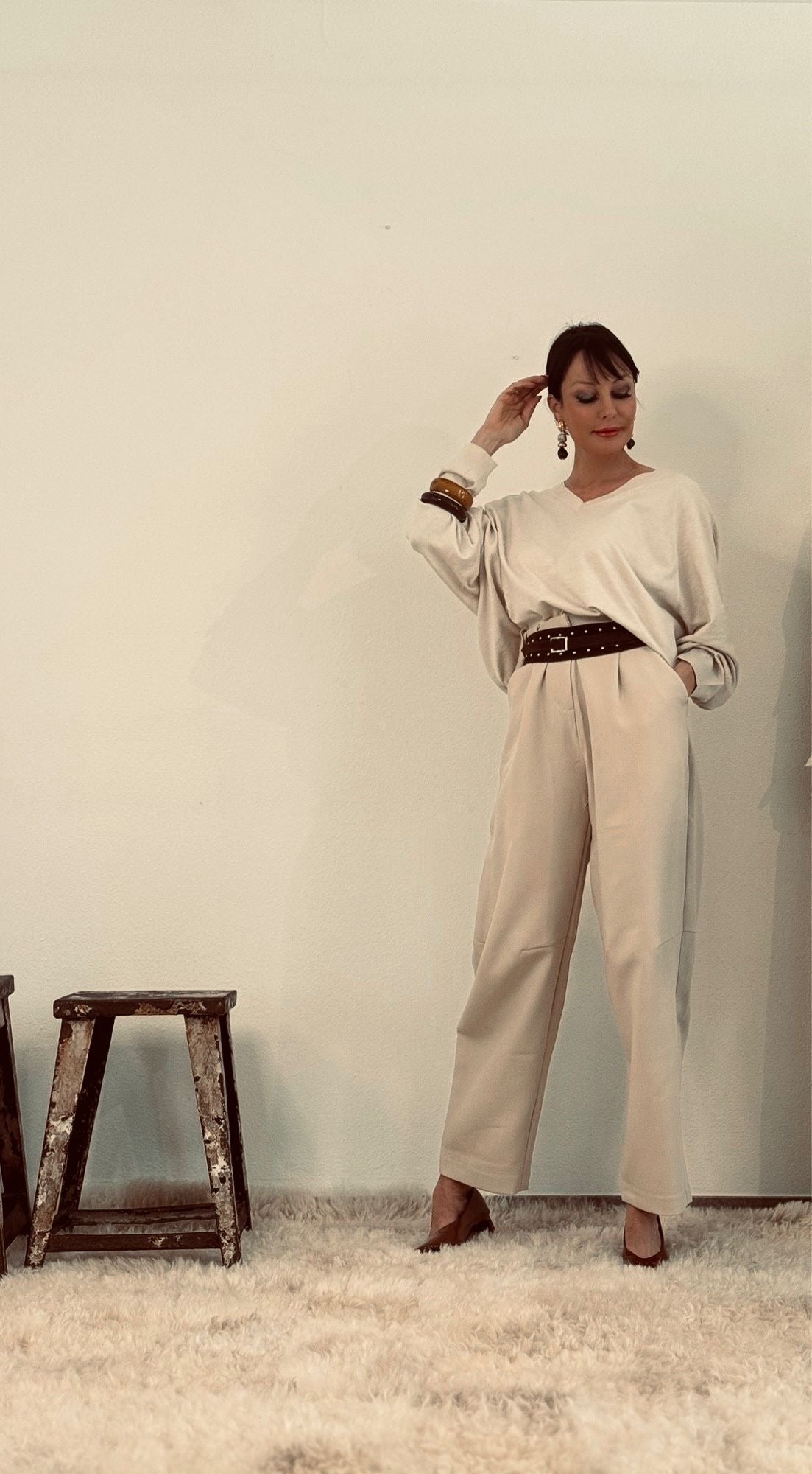 Pull V oversized cream