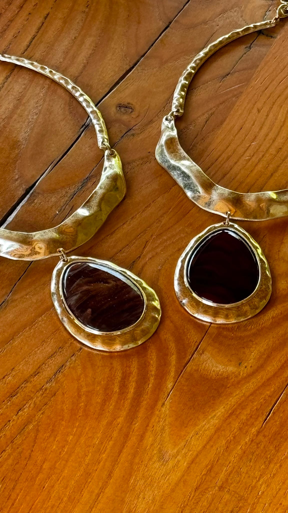 Chain Evita stone