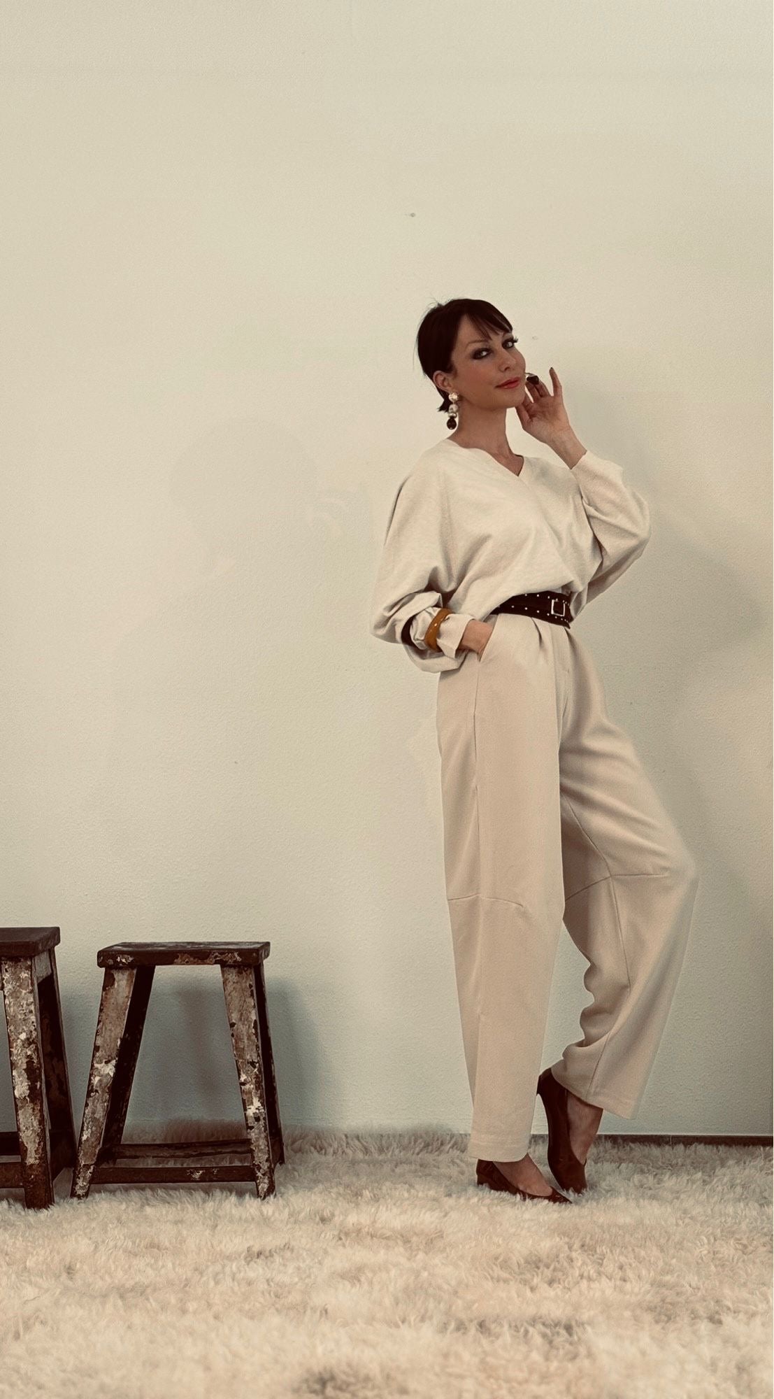 Pull V oversized cream