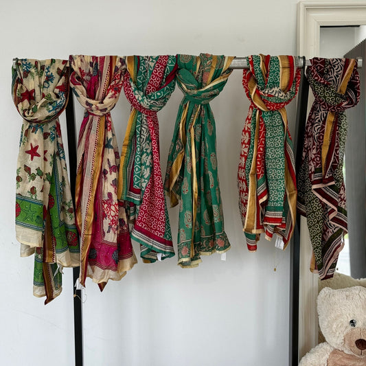Scarf indie