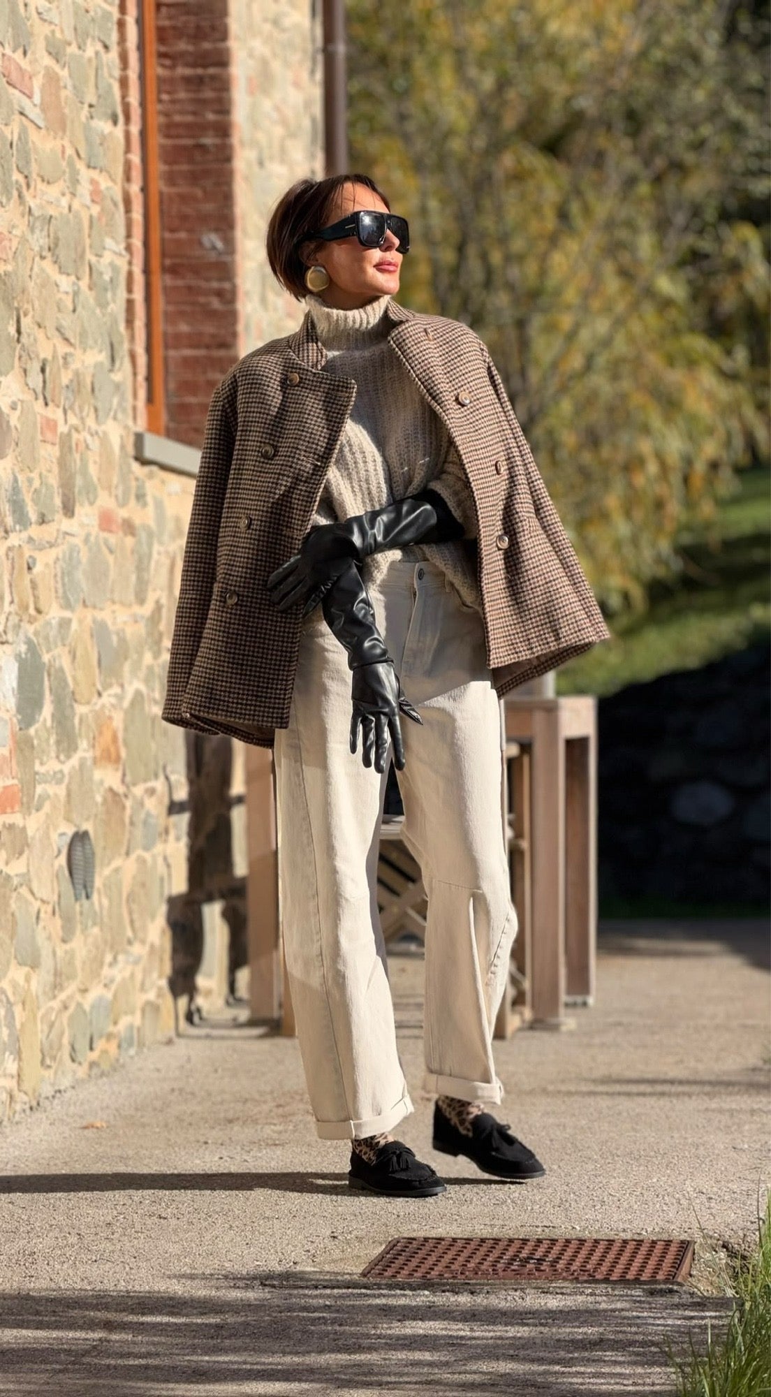 Pull Mary collar sand