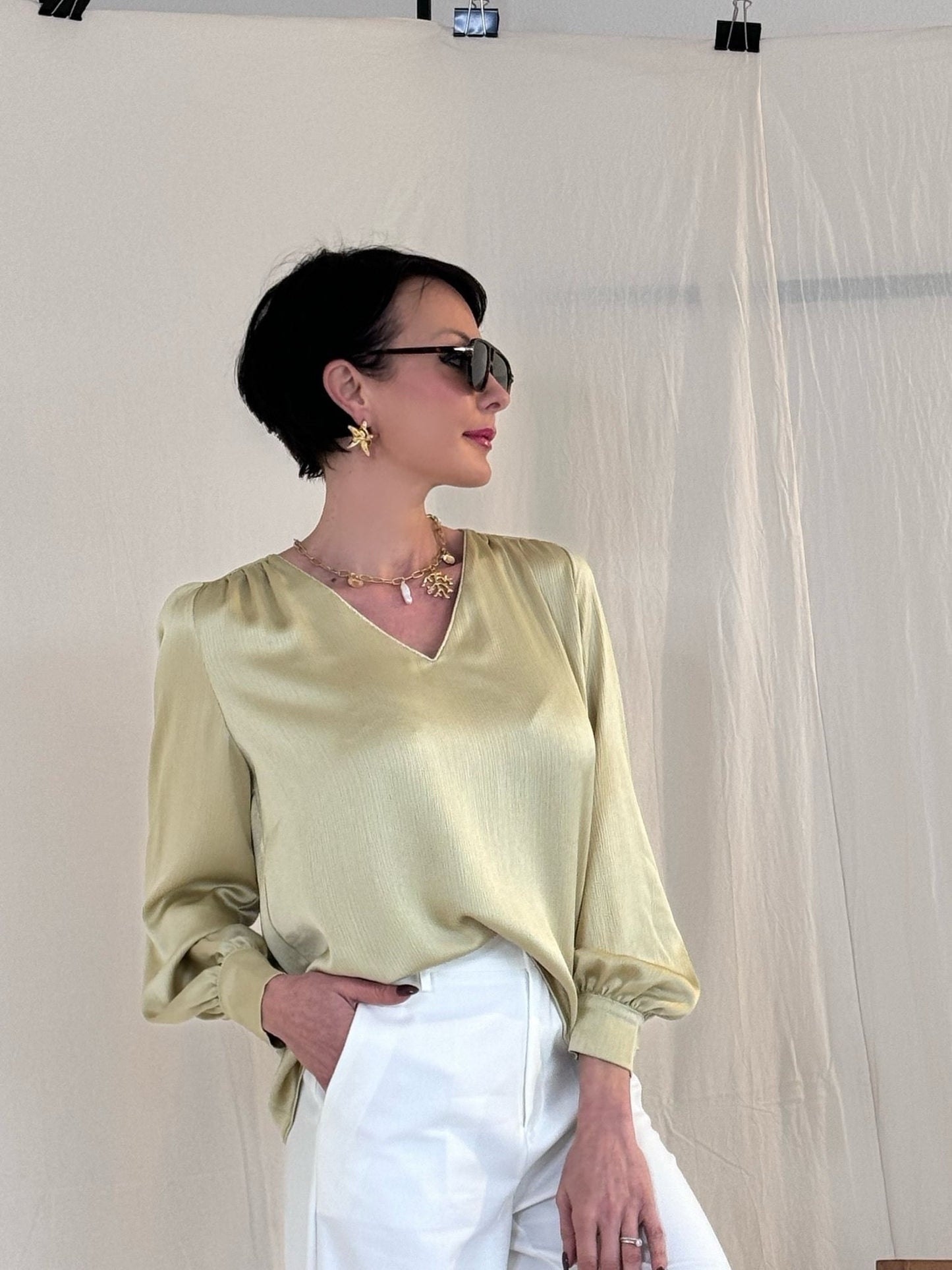Blouse satin kiwi