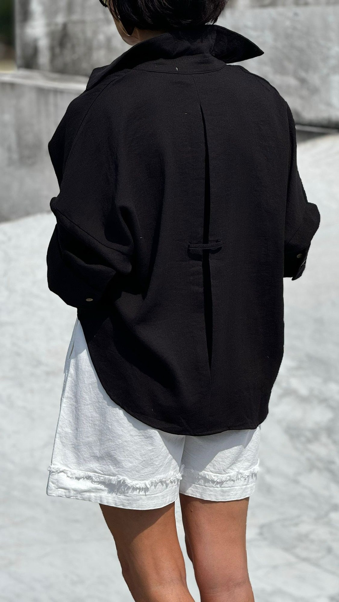 Blouse claire uni black