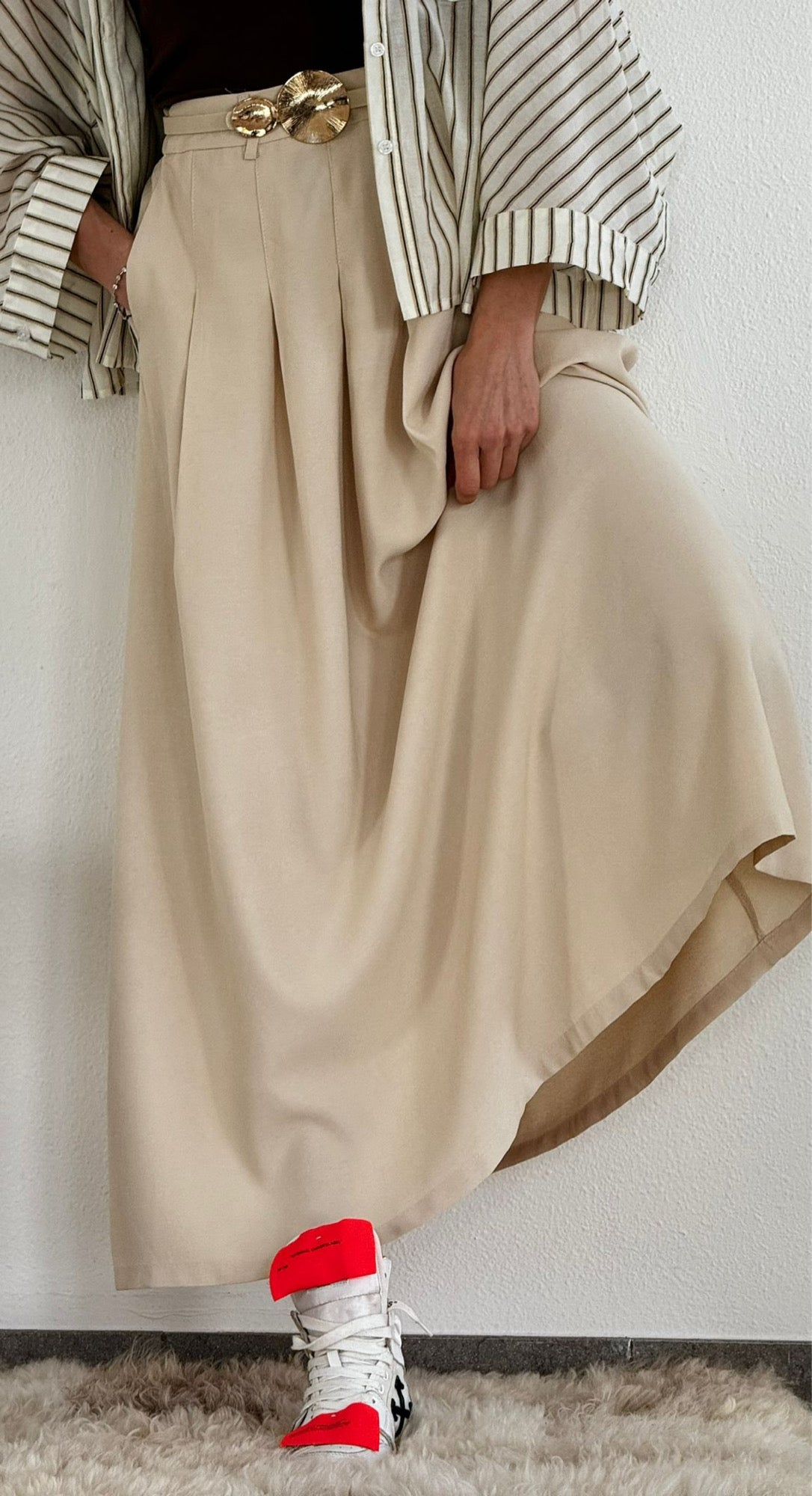 Skirt Vera cream + belt