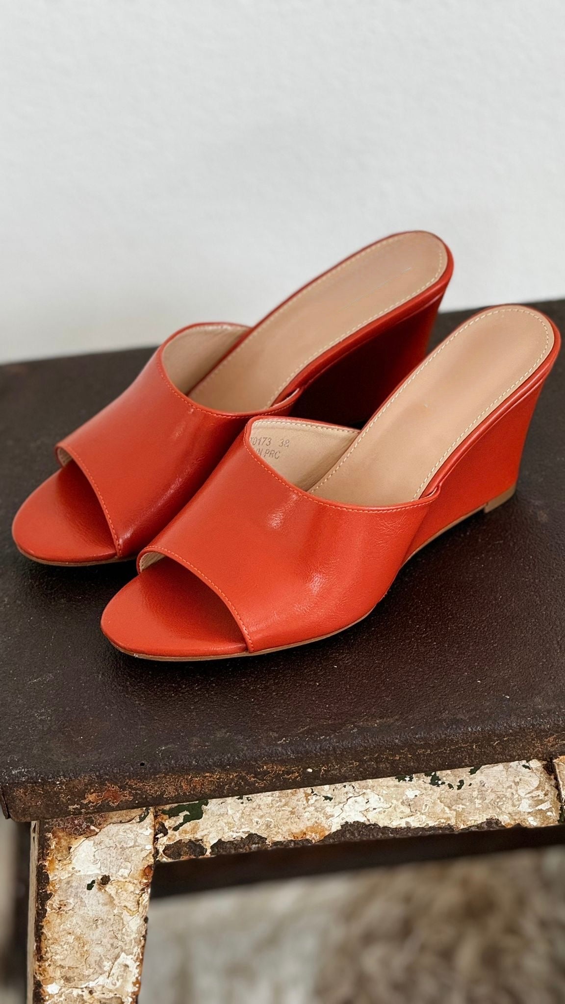 Slipper wedge orange