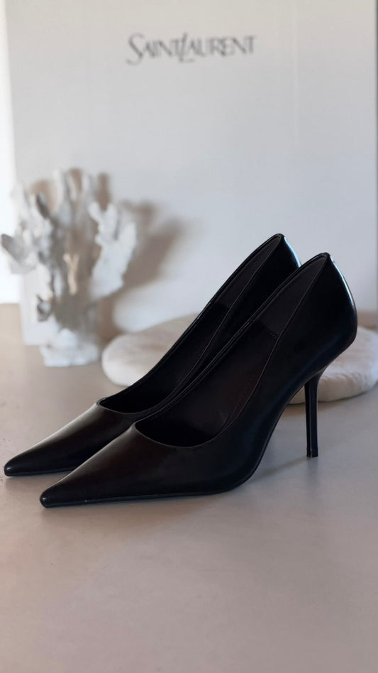 Pump Mary black