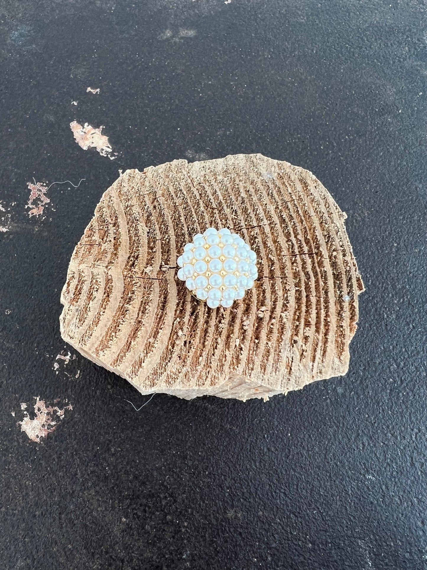 Buttons pearl stur