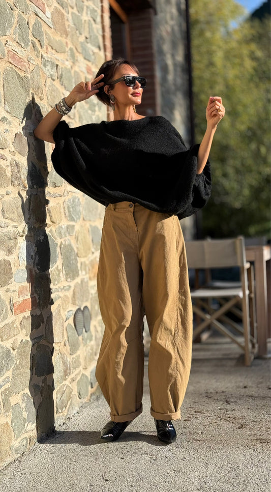 Pull Isola black