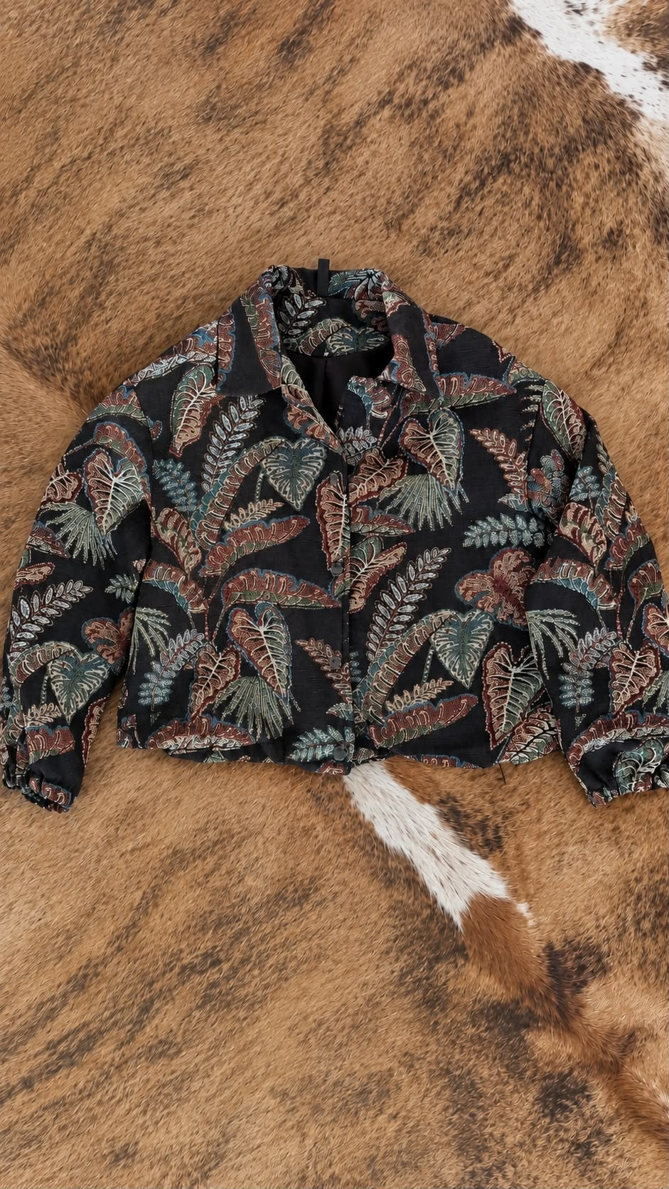Jacket Isola printed leafs