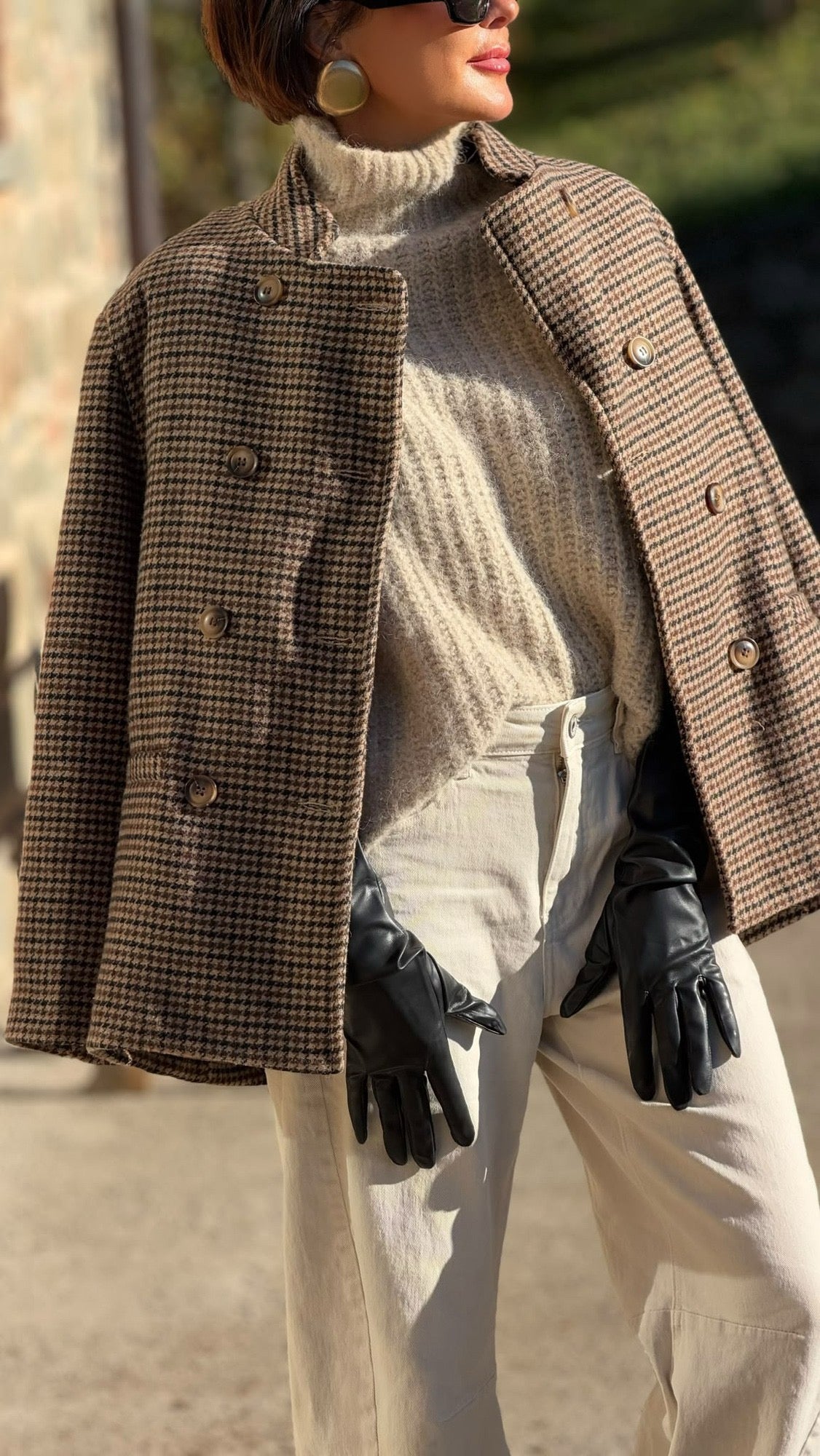 Pull Mary collar sand