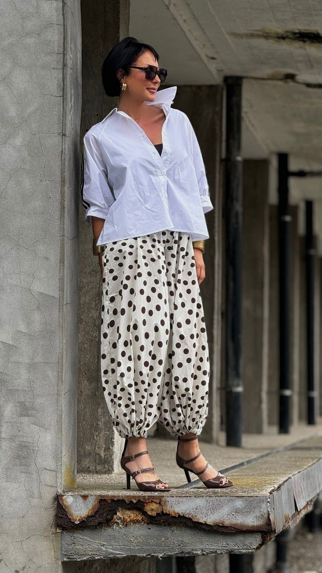 Pants dolly polka