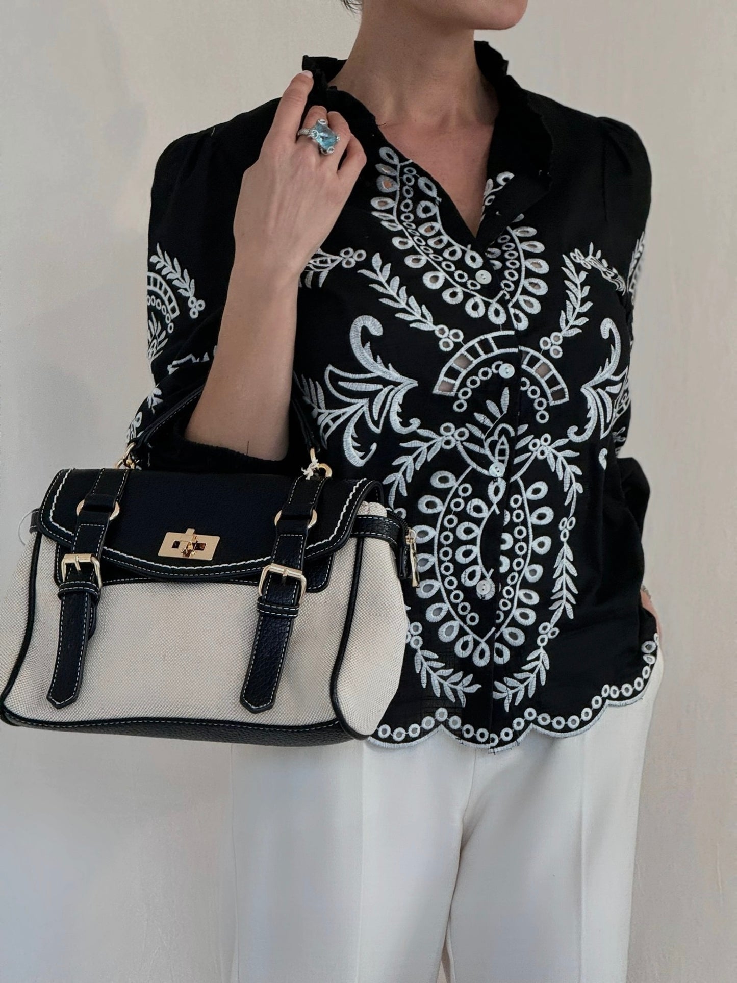 Blouse BB broderie black