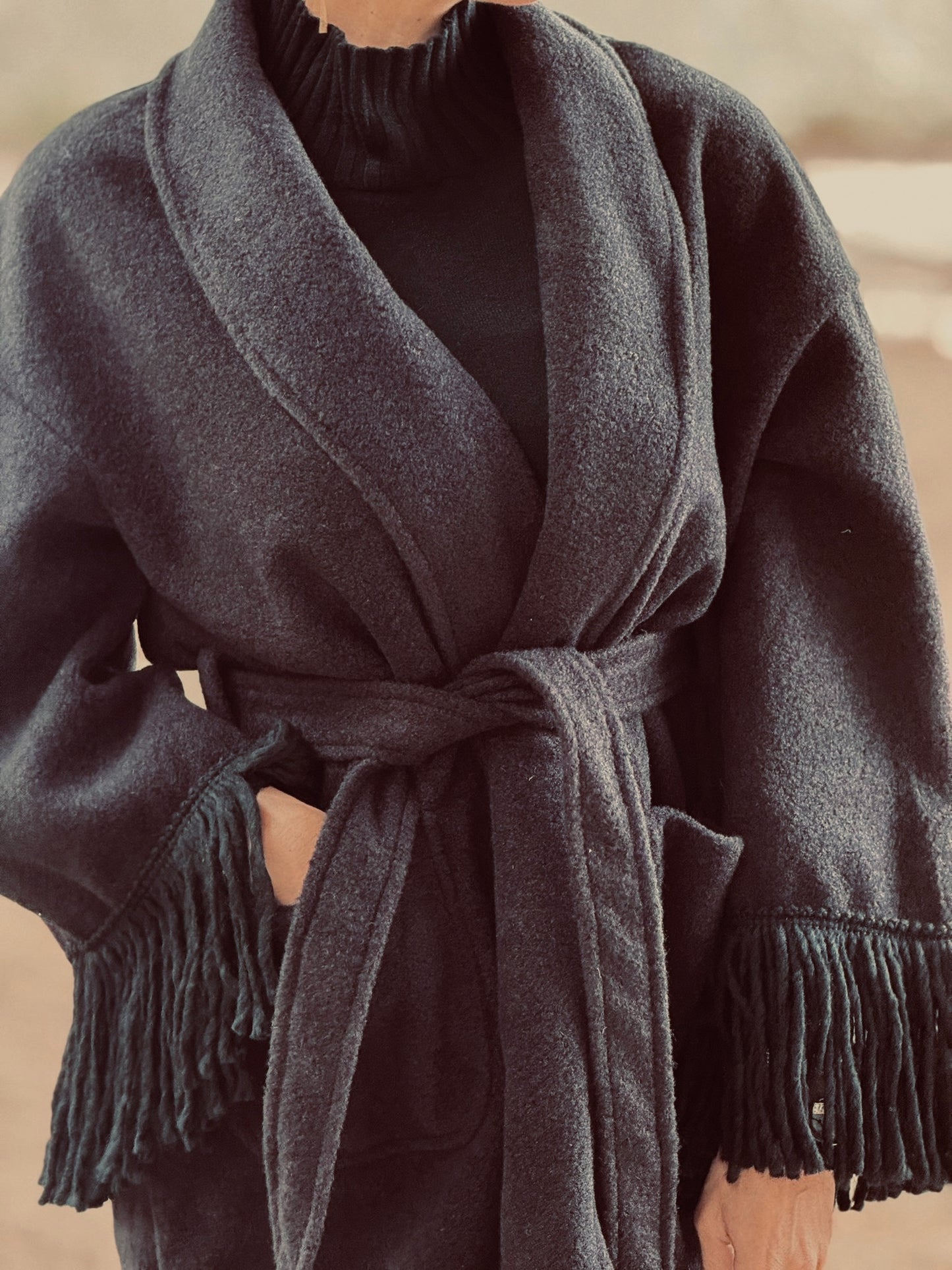 Jacket Noor fringes black