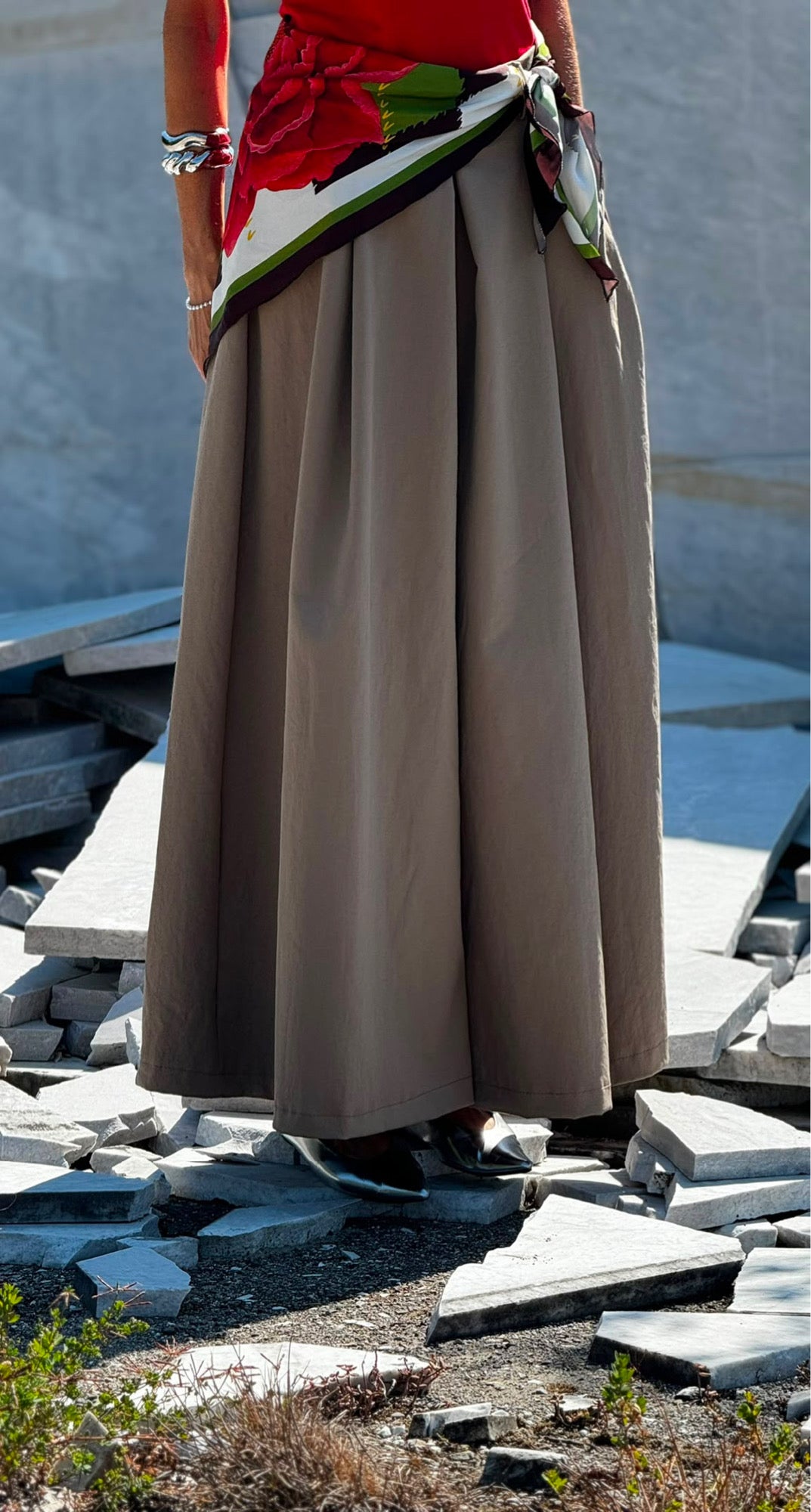 Pants Lucca incl scarf taupe